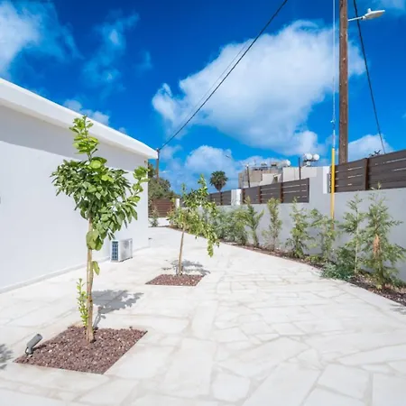 Appartamento New With Community Pool 400m To Venus *